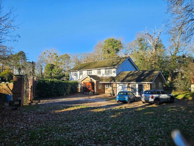 House for sale in Swallow, Buckinghamshire