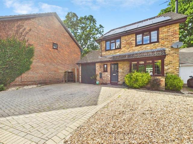 House for sale in Burghfield, West Berkshire