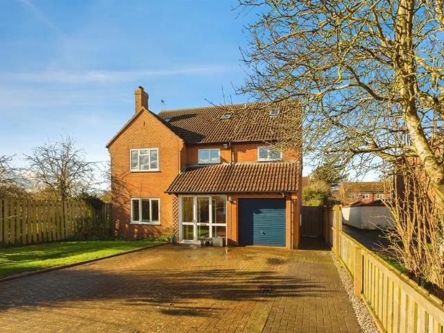 House for sale in Haddenham, Buckinghamshire