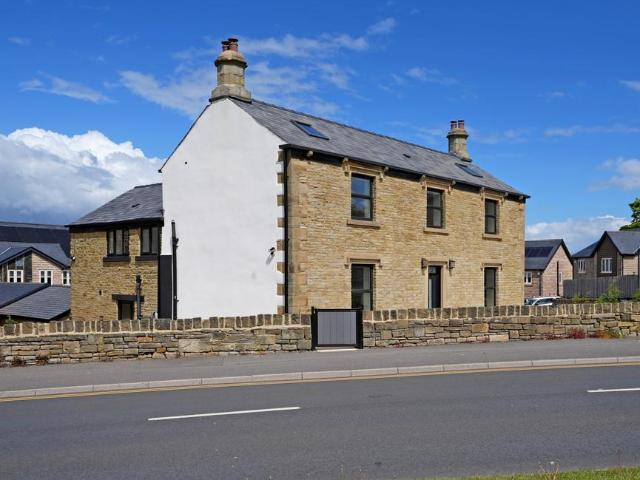 House for sale in Norton Lees, South Yorkshire