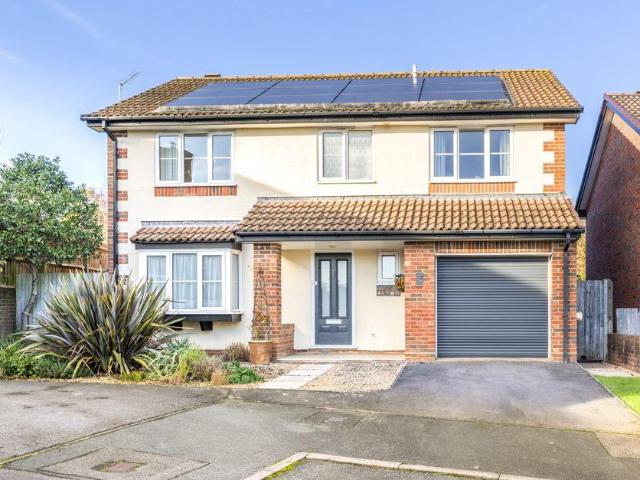 House for sale in Uckfield, Cross In Hand