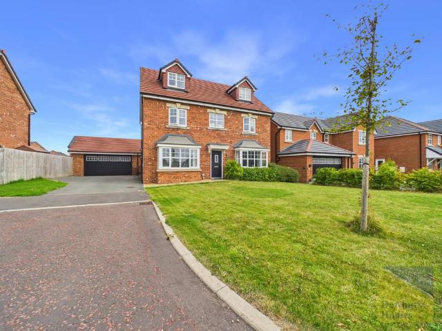 House for sale in Cabus, Lancashire