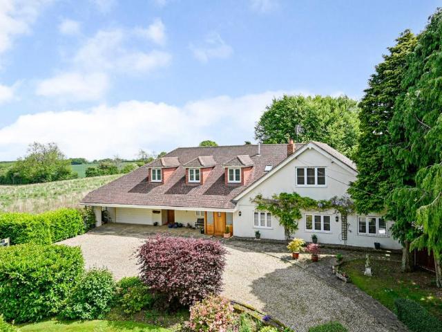 House for sale in Midway, Kent