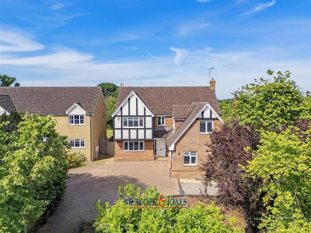 House for sale in Hutton, Navestock Side