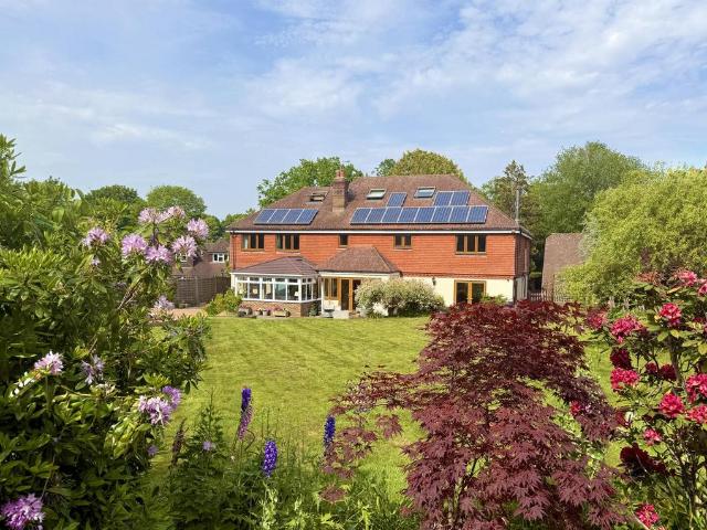 House for sale in Storrington and Sullington, Horsham