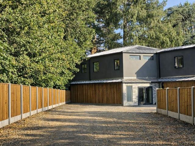 House for sale in Rossington, South Yorkshire