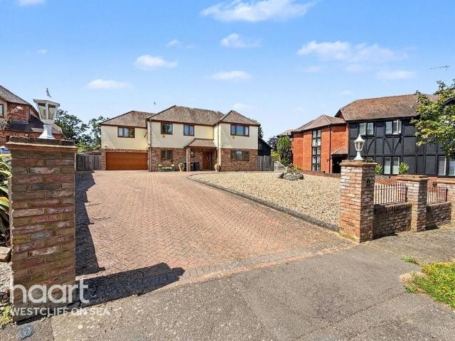 House for sale in Alton Barnes, Essex