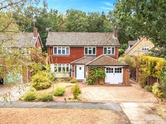 House for sale in Woodham, Row Town