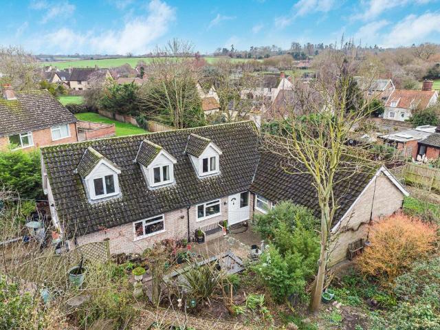House for sale in Bedingfield, Suffolk