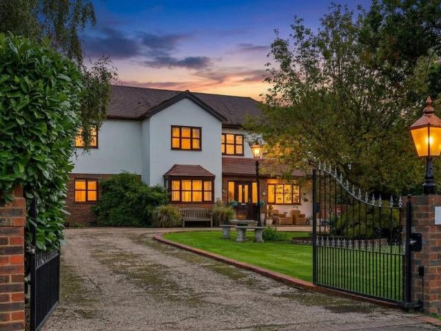 House for sale in South Green, Basildon