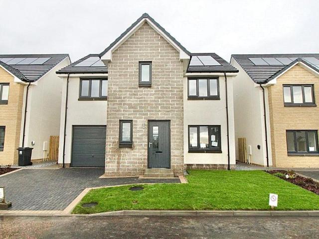 House for sale in Kinglassie, Scotland