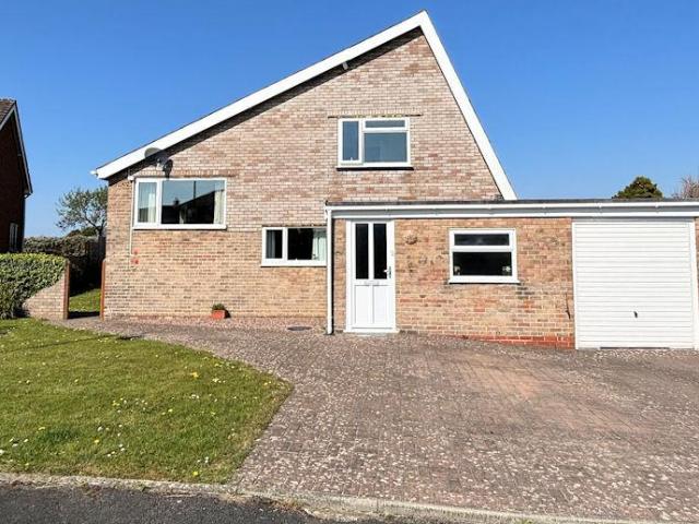 House for sale in Tywyn, Wales