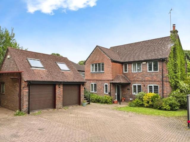House for sale in Bridgefield, Kent