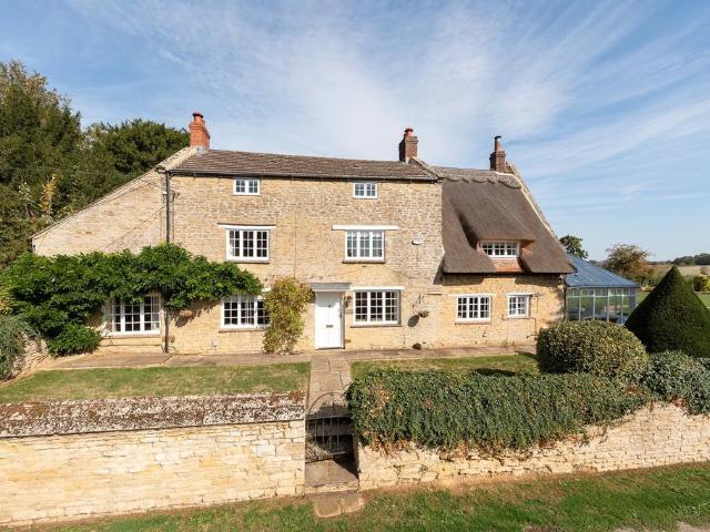 House for sale in Bedford