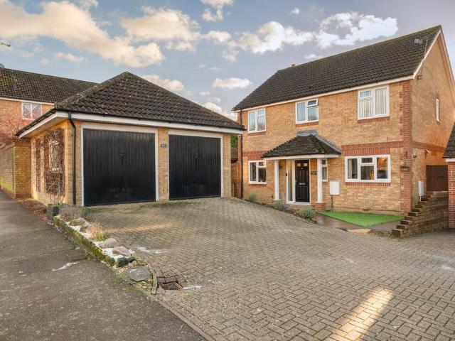 House for sale in Glynde, West Sussex