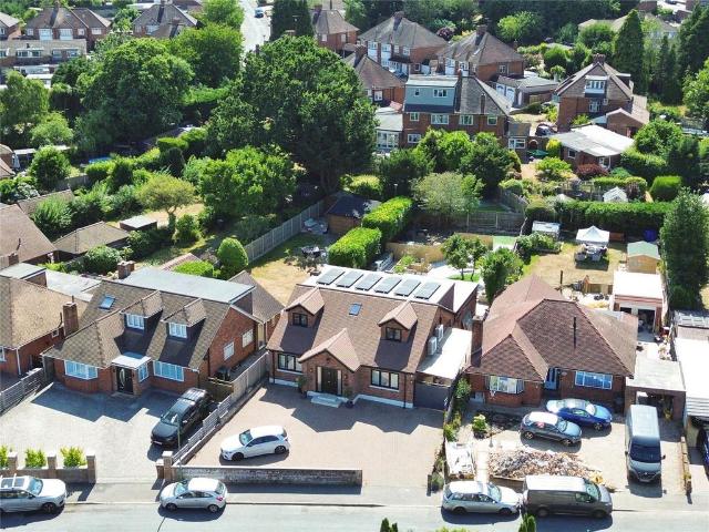 House for sale in Maypole, Monks Orchard