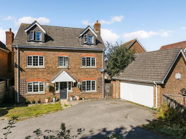 House for sale in Singleton, Ashford