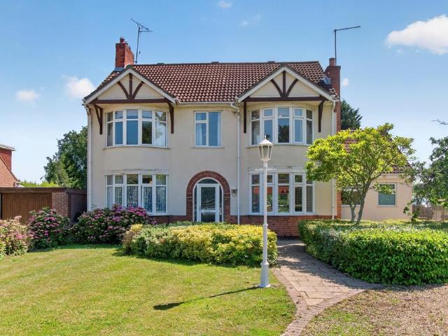 House for sale in Glinton, Peterborough