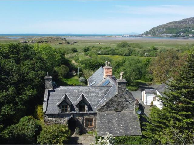House for sale in Barmouth, Wales