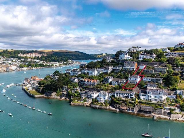 House for sale in Strode, Devon