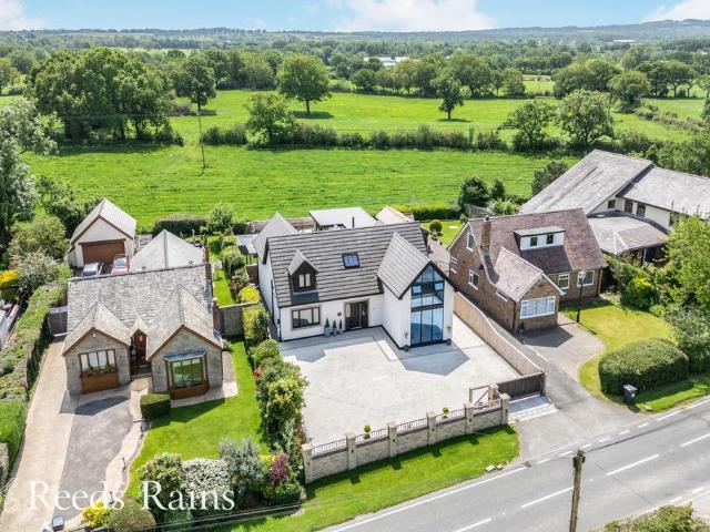 House for sale in Andertons Mill, Lancashire
