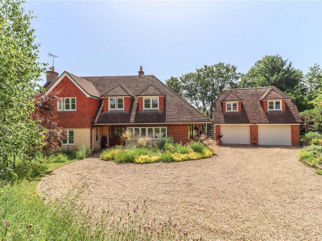 House for sale in Barton Stacey, Hampshire