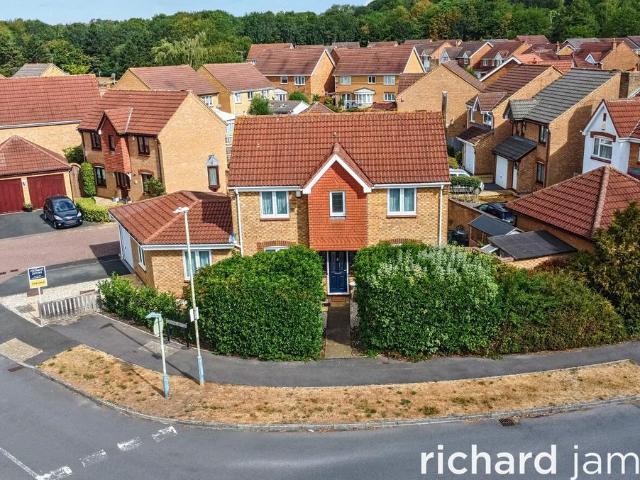 House for sale in Greenmeadow, Blunsdon St Andrew