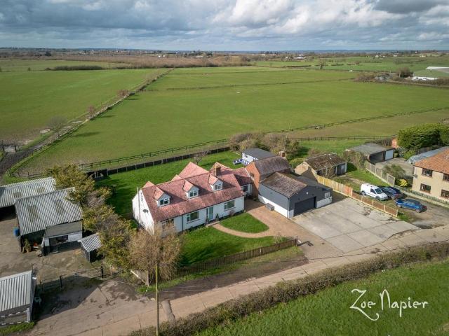 House for sale in Burnham-on-Crouch, Maldon