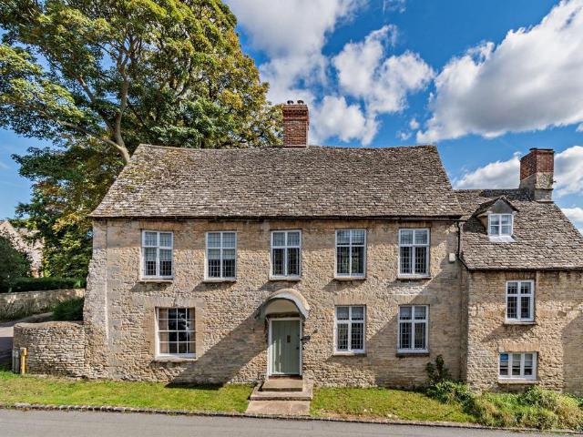 House for sale in Wootton, Black Bourton