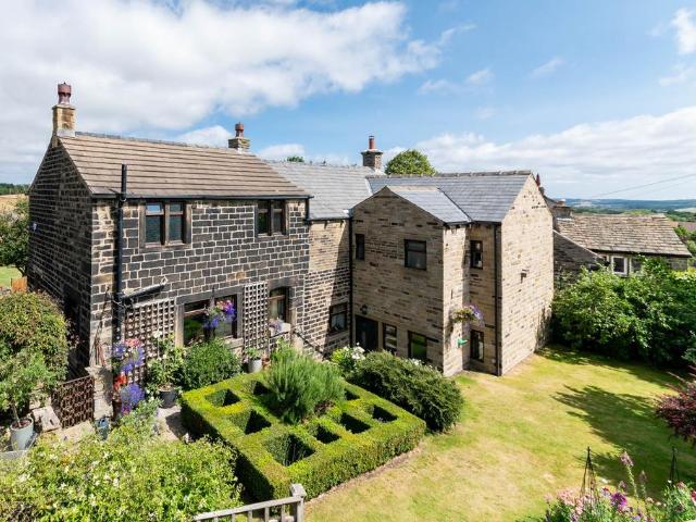 House for sale in Lower Cumberworth, West Yorkshire