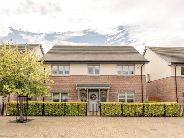 House for sale in Blinkbonny, City of Edinburgh