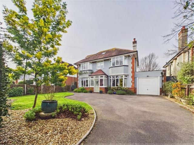 House for sale in Pokesdown, Bournemouth