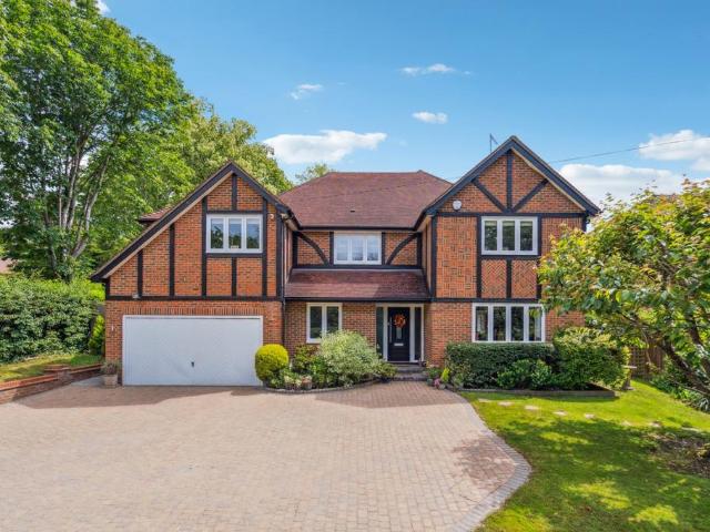 House for sale in Chalfont St. Peter, Denham