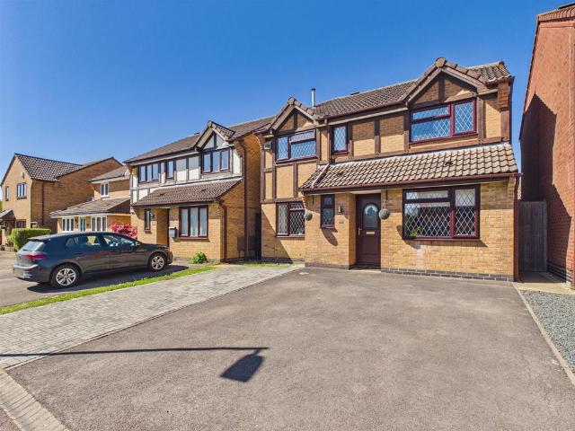 House for sale in Elmbridge, Gloucester