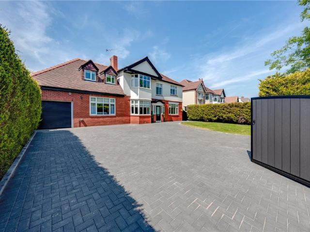 House for sale in Southport, Sefton