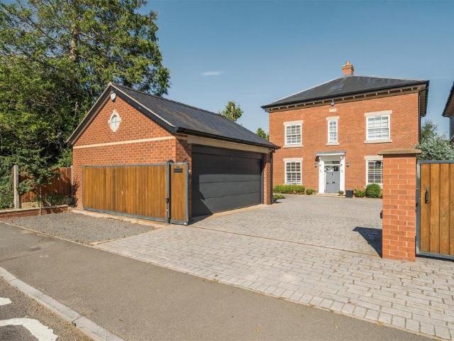 House for sale in Herongate, Frankwell