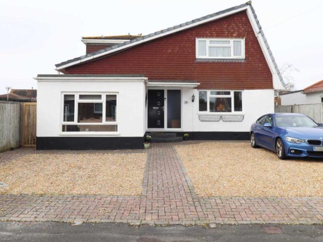 House for sale in Spring Vale, Hampshire