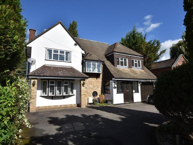 House for sale in Hornchurch, Greater London