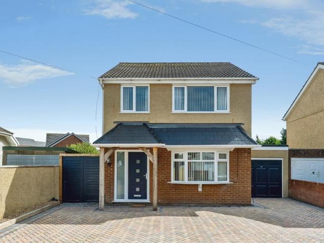 House for sale in Penallt, Llanelli