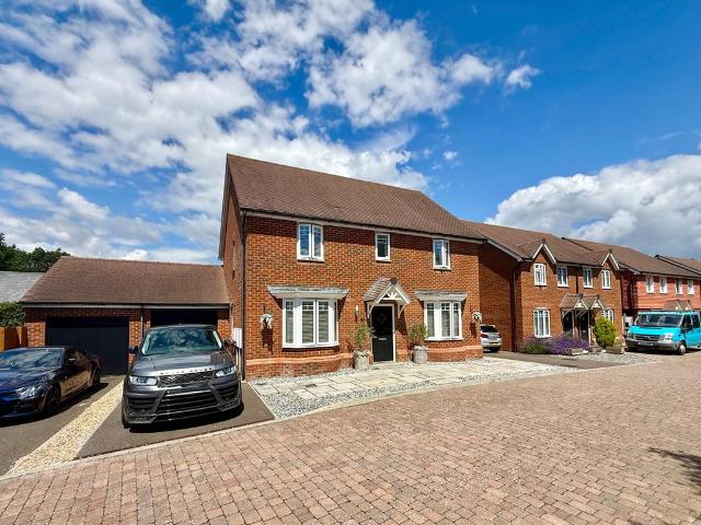 House for sale in Little Common, Heathlands