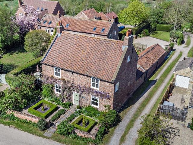 House for sale in Moor Monkton, North Yorkshire