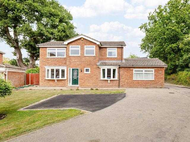 House for sale in Bentfield, Duton Hill