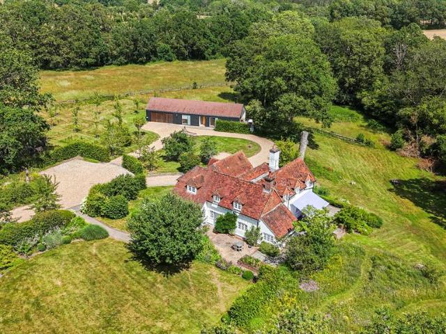 House for sale in Fole, Surrey