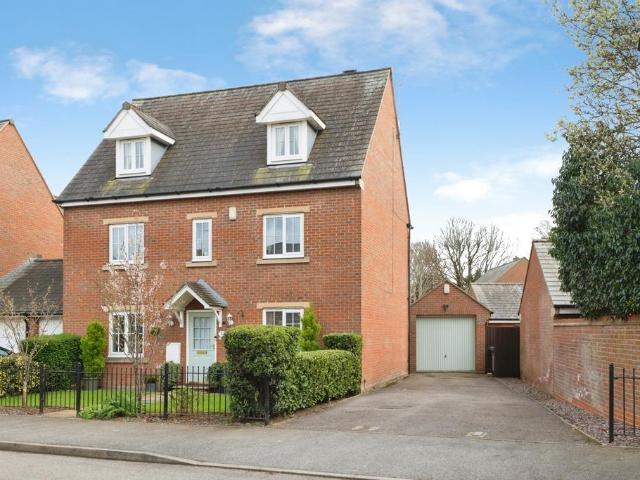House for sale in Evershot, Oxfordshire