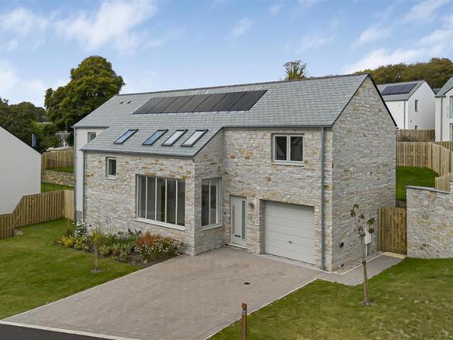 House for sale in Pentewan Valley, London Apprentice
