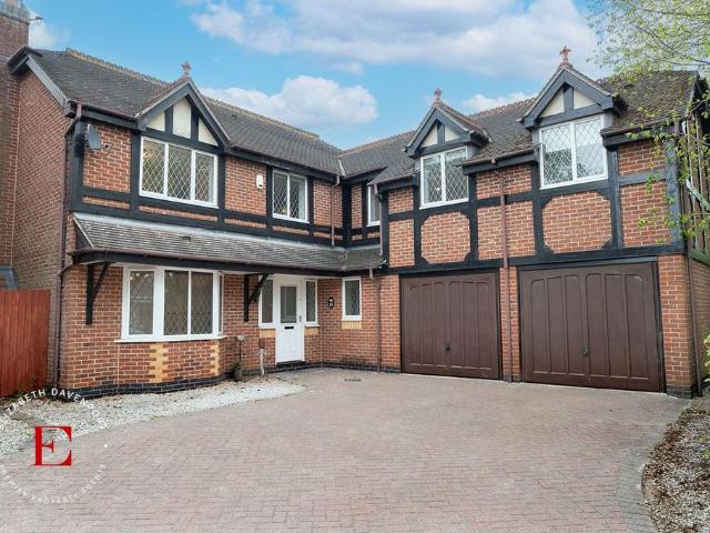 House for sale in Westwood Heath, West Midlands