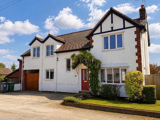 House for sale in Heswall, Wirral