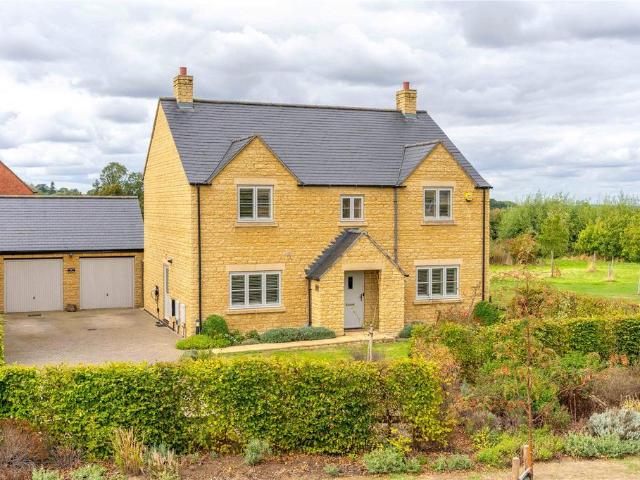 House for sale in Mickleton, Cotswold