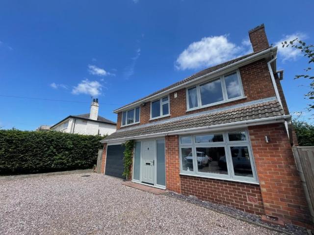 House for sale in Kirk Hallam, Caldermill
