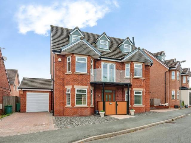 House for sale in Grassendale, Liverpool